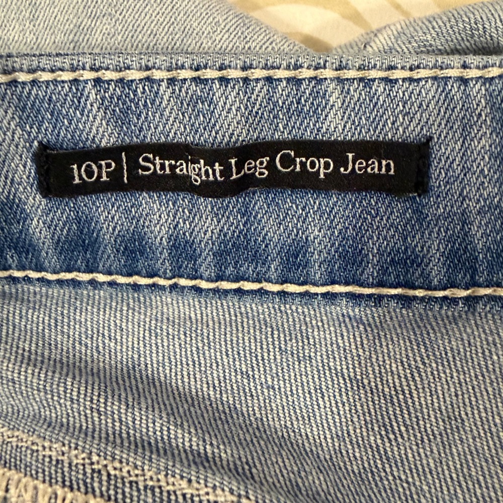 Talbots Straight Leg Crop Jean Womens 10P Light Wash Capri Stretch Denim Classic - Picture 4 of 14